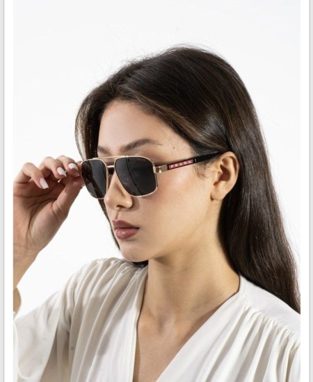 نظارة PRADA
