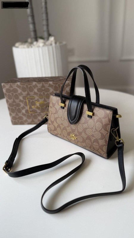 شنطة - Mini coach / شامل علبة الشركة