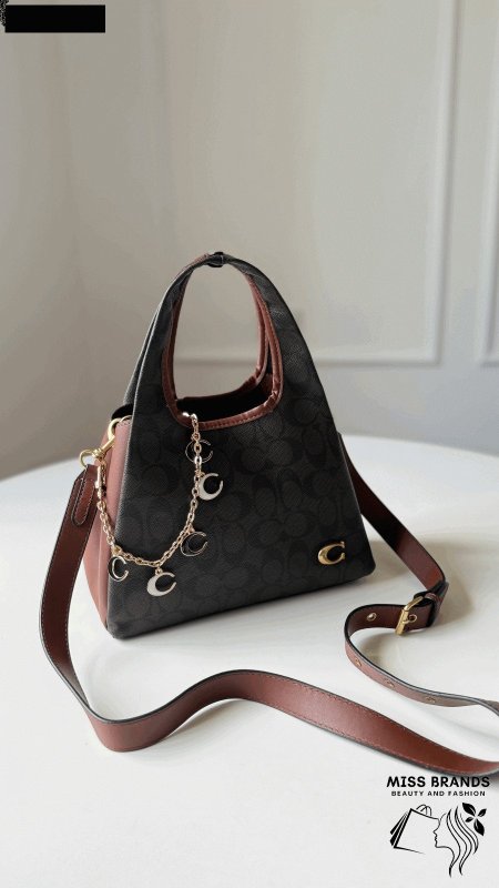 شنطة كوتش لانا - Coach LANA  شامل السلسلة